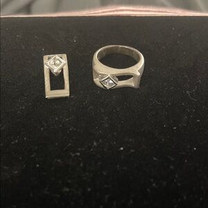 Silver Women’s ring and pendant Set